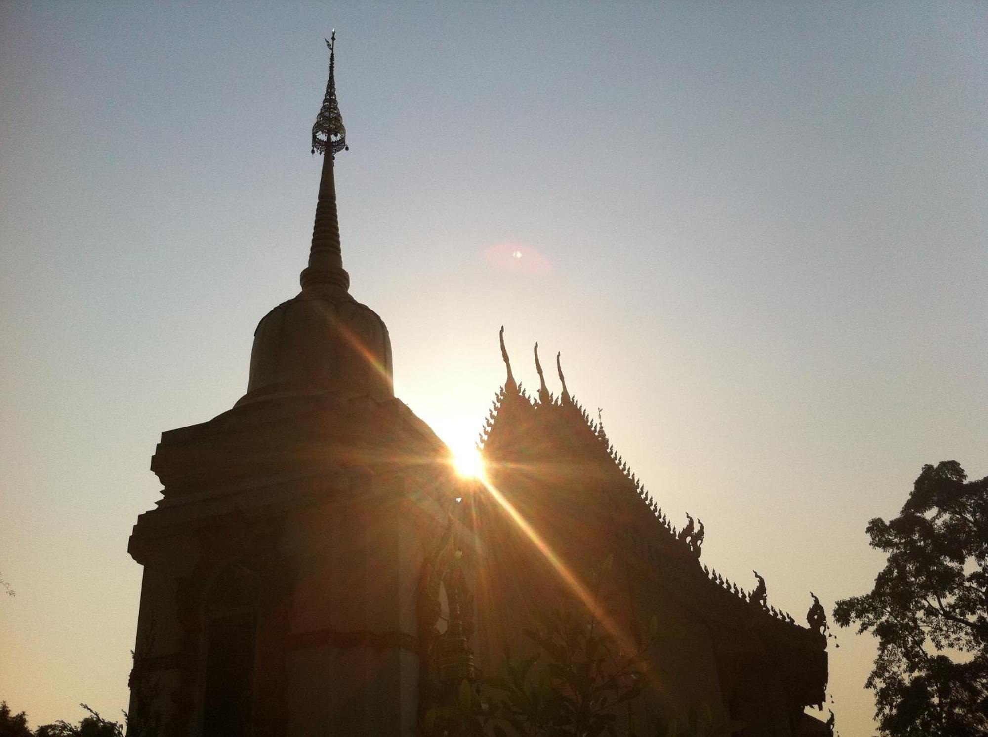 บ้านลมเย็น โฮมสเตย์ เชียงราย ภายนอก รูปภาพ